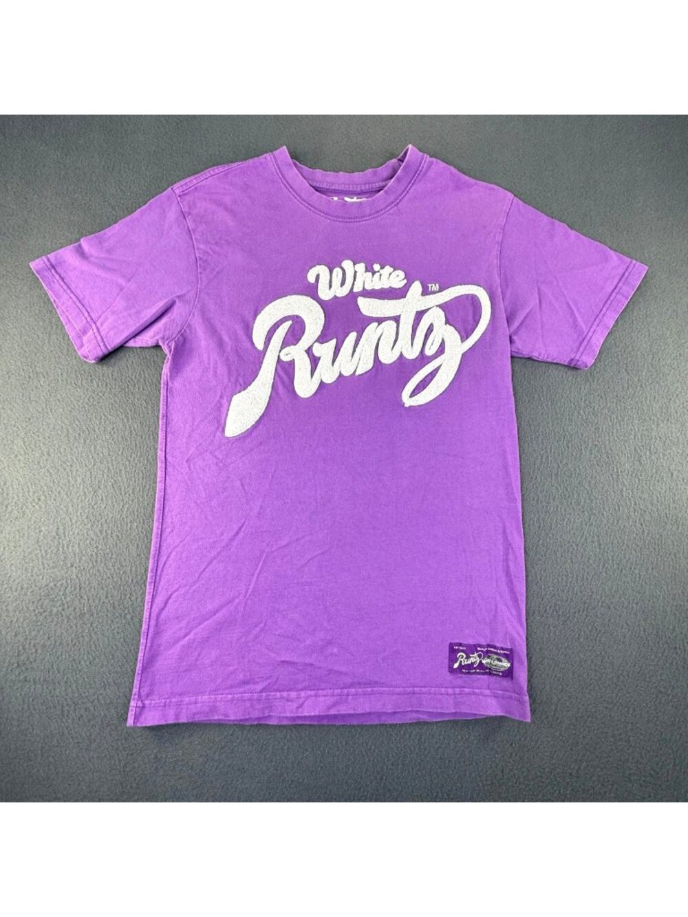 RUNTZ Worldwide Authentic Men S/S T-shirt Mens S Purple/White Puffy Letters EUC